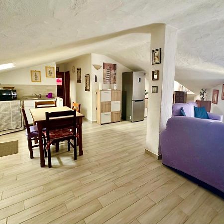 Ferienwohnung The Quiet Mansard Olbia Exterior foto